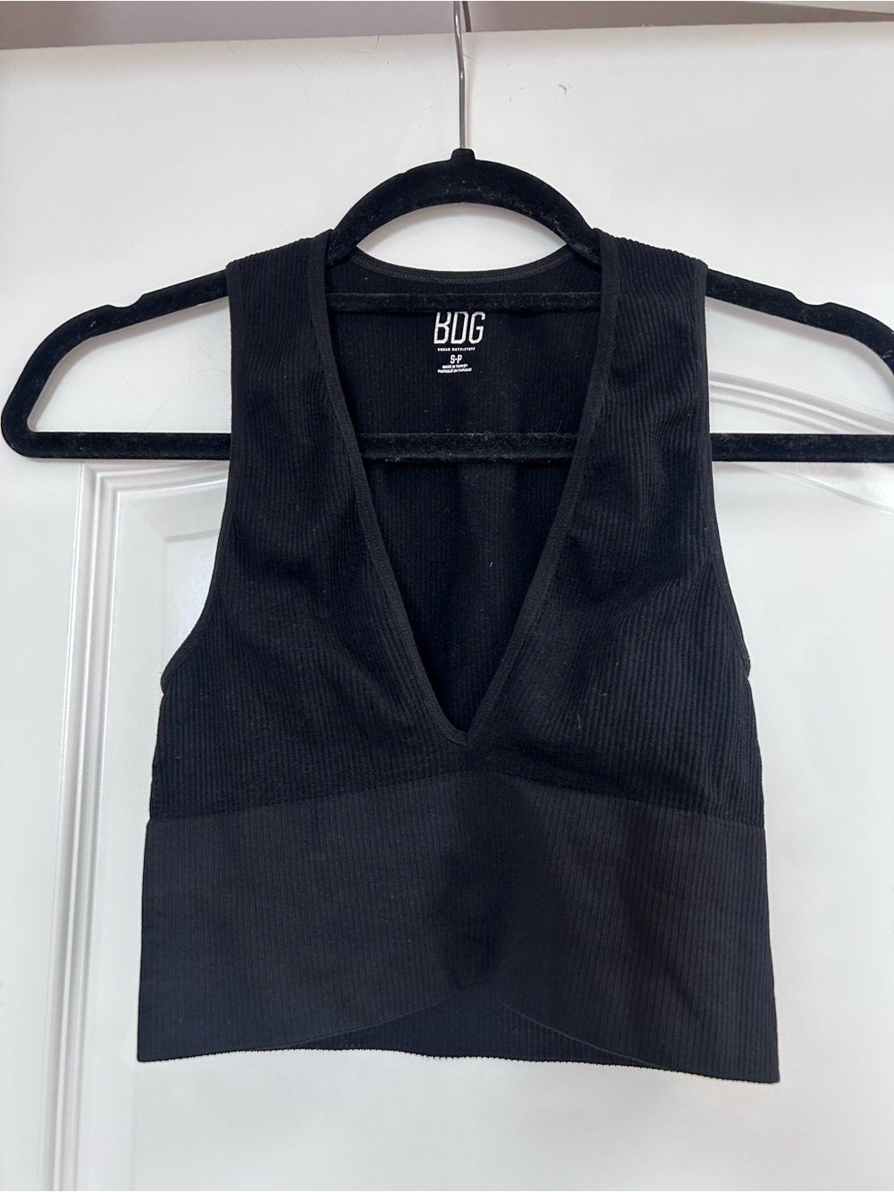 Urban Outfitters Black Ribbed V-Neck Cropped Tank